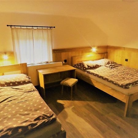Bouda Na Plani - Horska Bouda Hostel Špindlerŭv Mlýn Luaran gambar