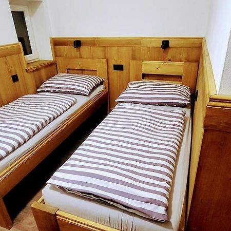 Bouda Na Plani - Horska Bouda Hostel Špindlerŭv Mlýn Luaran gambar