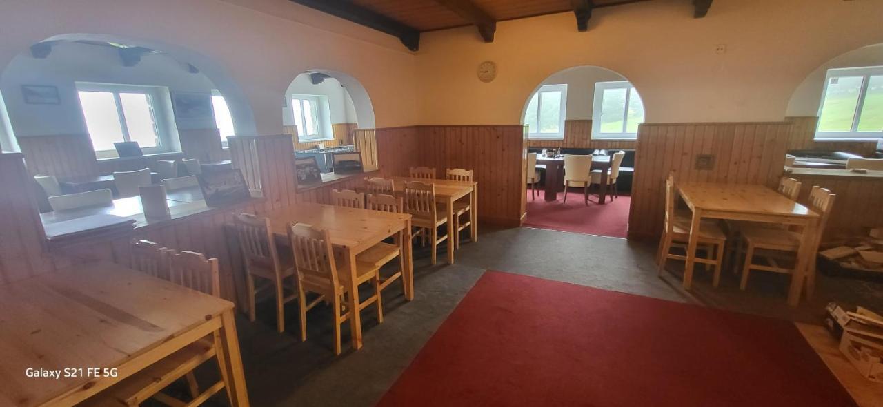 Bouda Na Plani - Horska Bouda Hostel Špindlerŭv Mlýn Luaran gambar