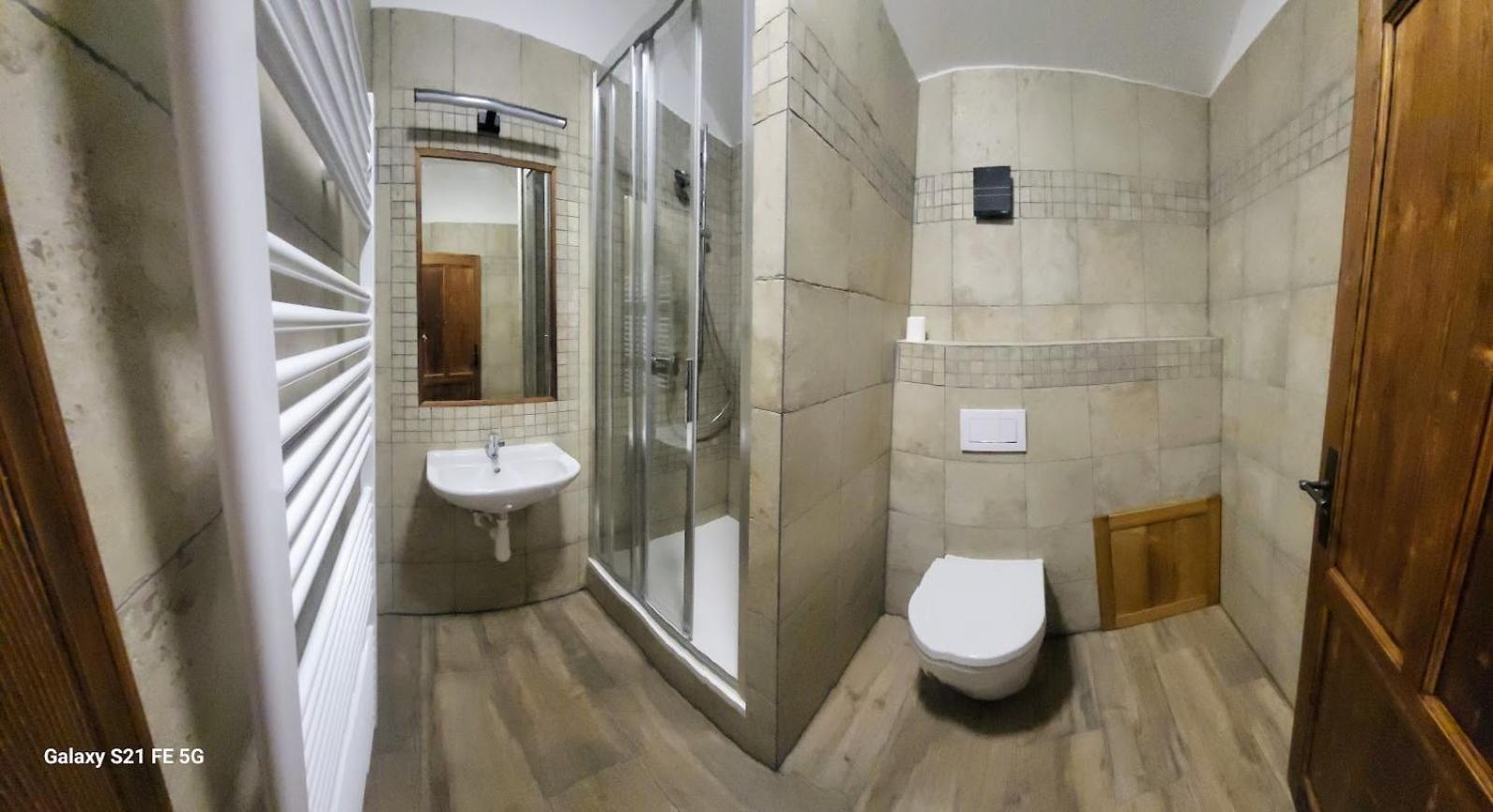 Bouda Na Plani - Horska Bouda Hostel Špindlerŭv Mlýn Luaran gambar